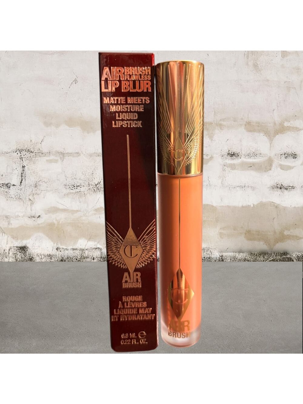 Charlotte Tilbury Airbrush Flawless Lip Blur in Walk of No Shame NIB